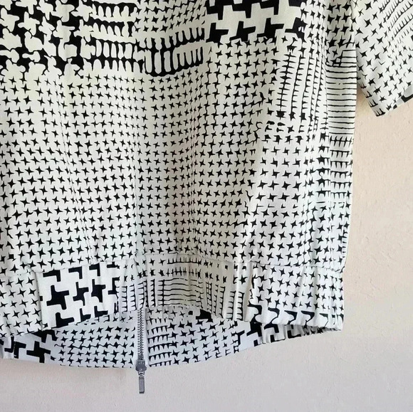 CAbi Coupe Bomber Jacket Ivory & Black Size M Style # 931 - Picture 6 of 15